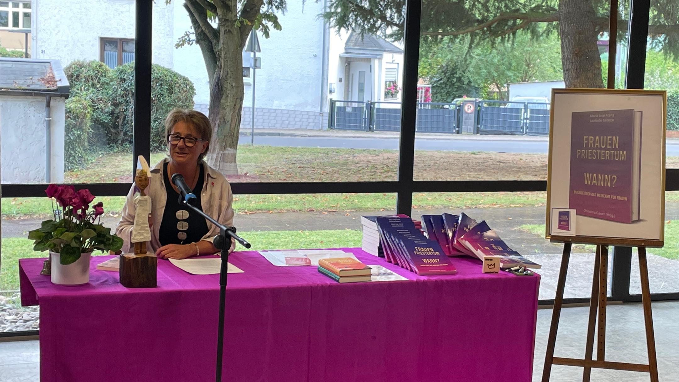 Buchleseabend mit Christina Gauer